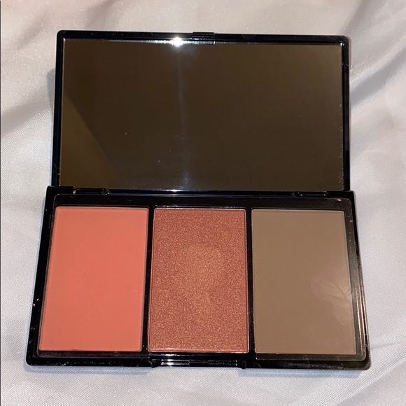 PHASE ZERO MAKEUP Blusher and Bronzer Trio - Picture 2 of 3